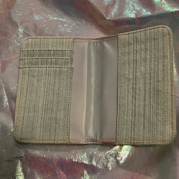 Stoney Clover Lane denim passport case and luggage tag set (both included) - Picture 6 of 8